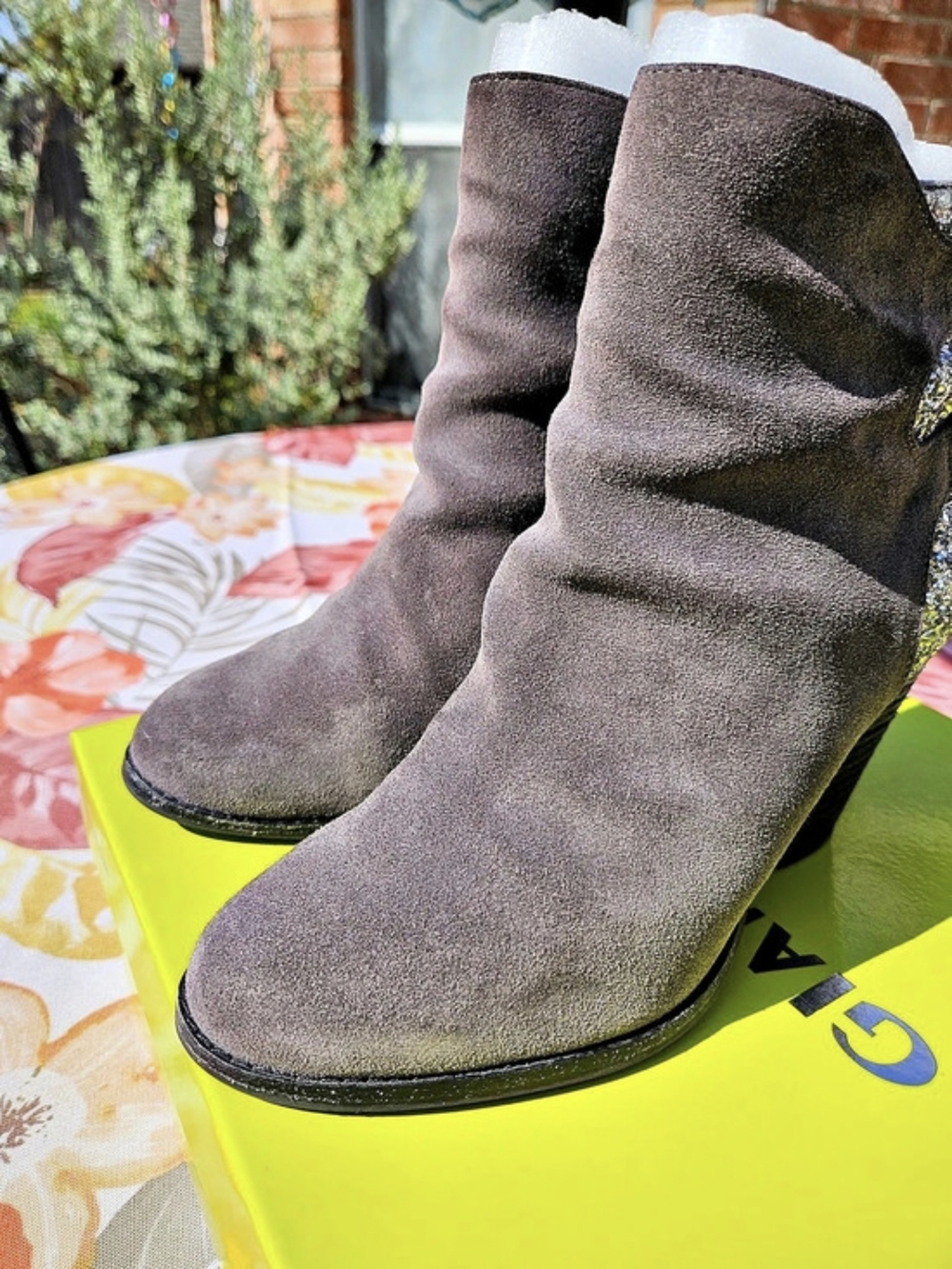 Gianni Bini Glitter Panel Heeled Boots in Gray US 8.5 M
